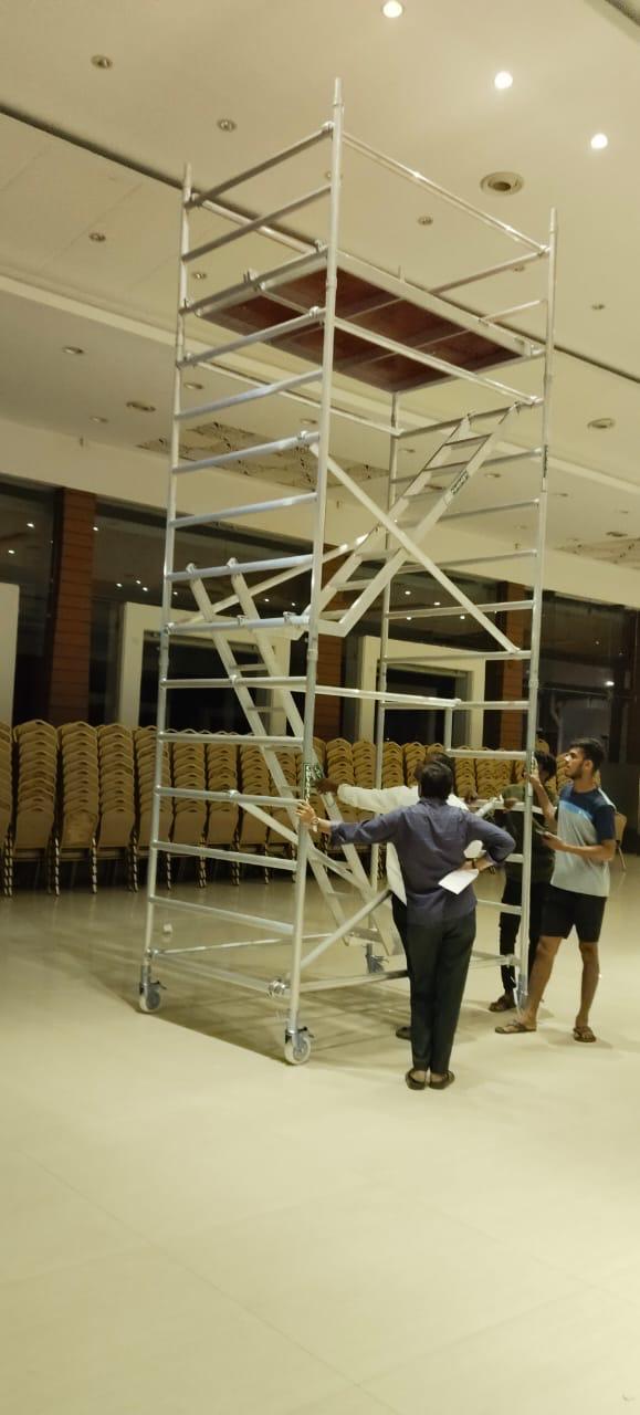 Aluminium Scaffolding Ladder – Extended